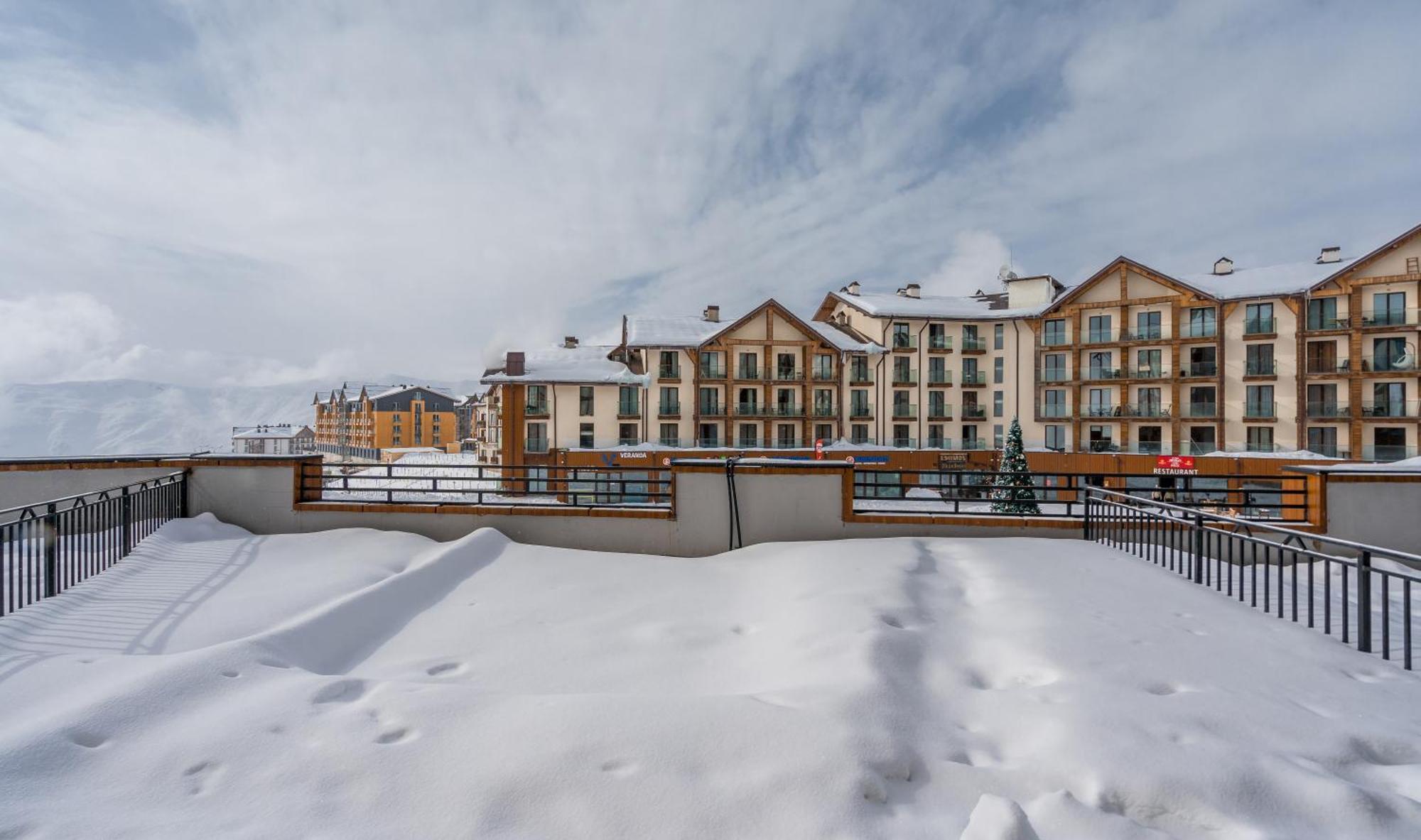 New Gudauri Ski4Life Apartment ภายนอก รูปภาพ